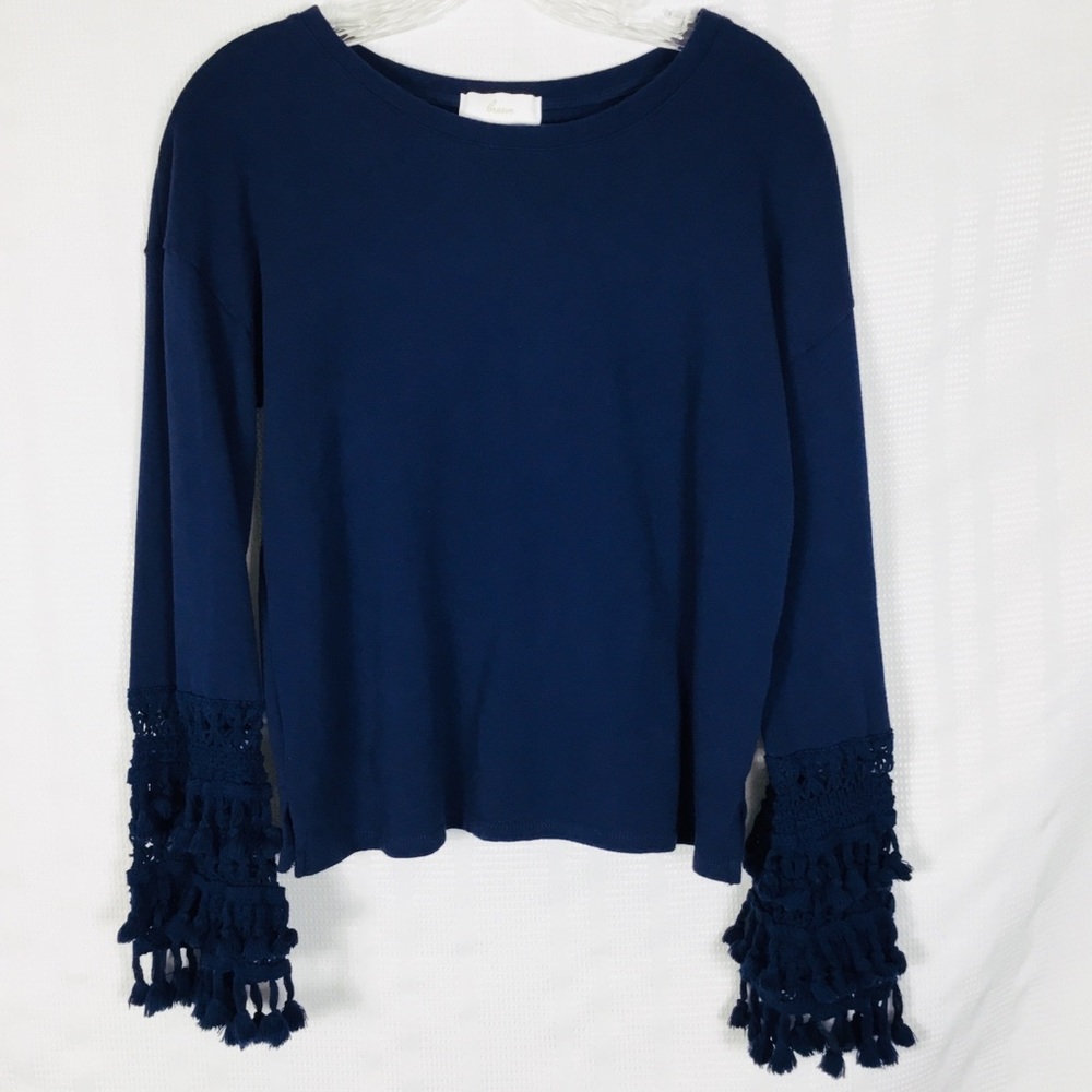 Braeve Anthropologie Blue Crochet Fringe‎ Top Med.